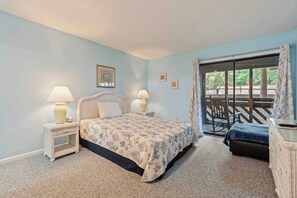 3 bedrooms, iron/ironing board, WiFi, bed sheets - "Sunset Point" at Heron Point (Myrtle Beach)