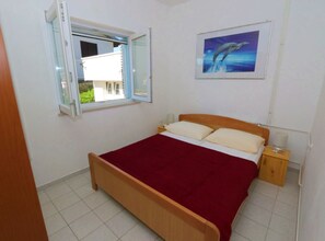 3 bedrooms, iron/ironing board, Internet, bed sheets - Three Bedroom Apartment With Terrace (Pag)