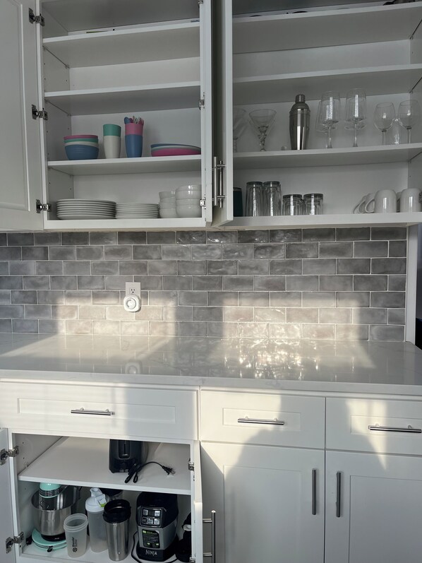 Interior - Relaxing 3 bedroom upstate retreat with hot tub and fire pit near beacon (Fishkill)