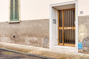 Exterior detail - Welcome to Casa dei Nonni (Firenze)