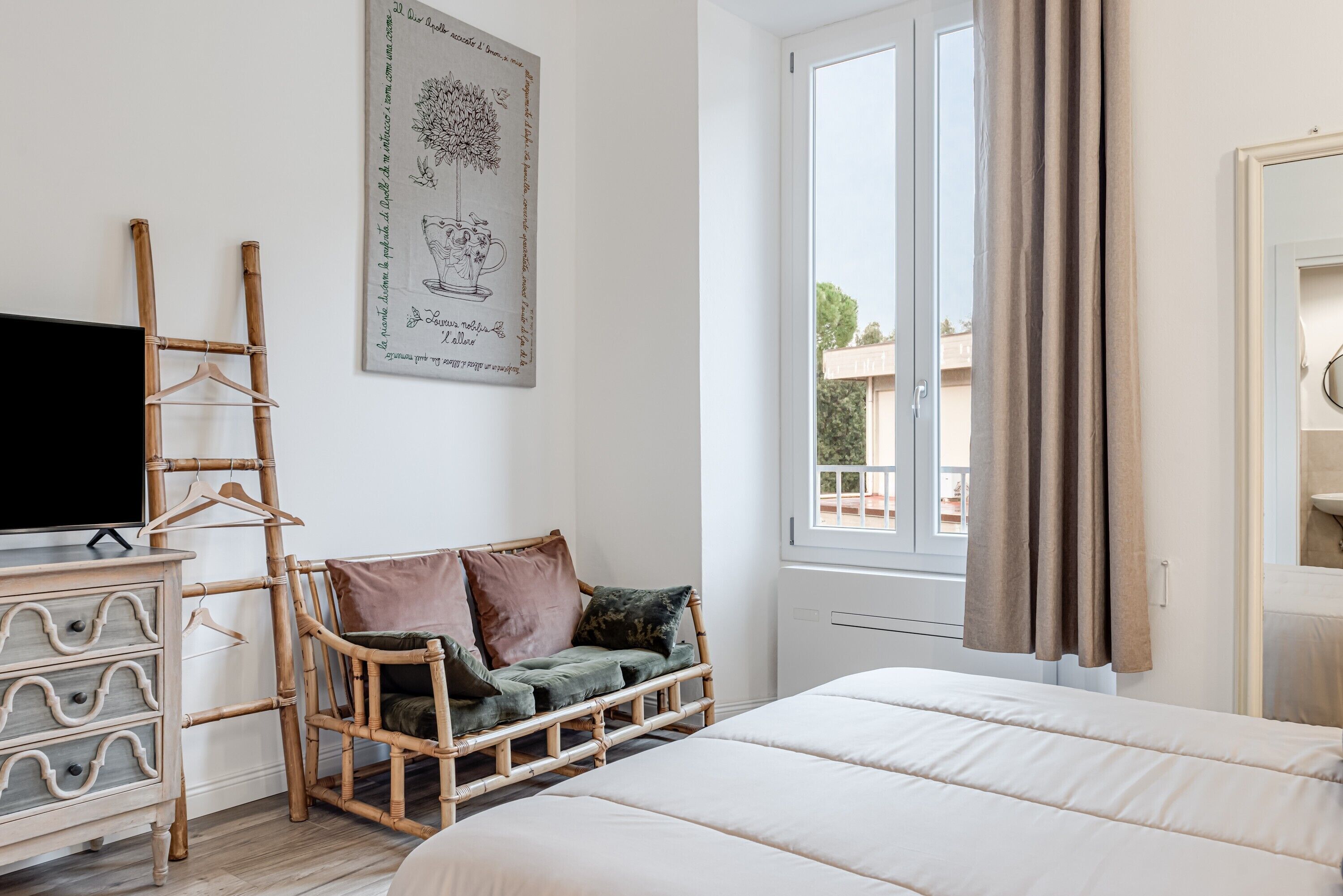 2 bedrooms, WiFi, bed sheets