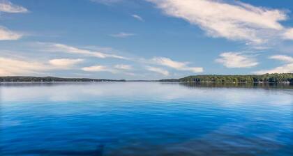 Lakeside Retreat - newly remodeled with sunset view