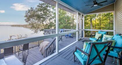 Lakeside Retreat - newly remodeled with sunset view