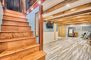 Interior - LUX 4 Bedroom Avail June 28 to Aug 18 on River in Montreal- Central Aír, Parking (Montréal)