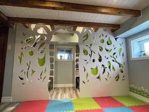 Interior - LUX 4 Bedroom Avail June 28 to Aug 18 on River in Montreal- Central Aír, Parking (Montréal)