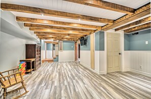 Interior - LUX 4 Bedroom Avail June 28 to Aug 18 on River in Montreal- Central Aír, Parking (Montréal)
