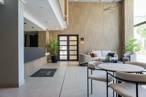 Lobby - Chic 2BR Apt in Santiago with views 5 Guest (Santiago)