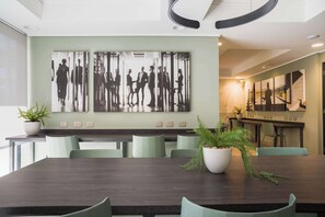 Dining - Stylish 2BR in Santiago with Balcony 5 guests (Santiago)