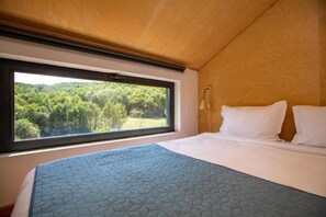 1 dormitori i roba de llit 