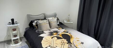 1 Schlafzimmer, Bügeleisen/Bügelbrett, WLAN, Bettwäsche