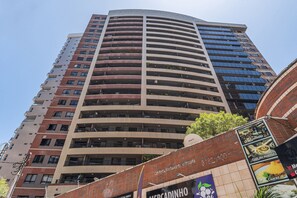 Exterior - Quadruple Apartment in Fortaleza by Carpediem (Fortaleza)