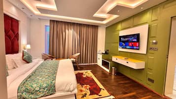 Desk, laptop workspace, free WiFi