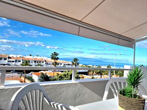 Property grounds - Wonderful studio with sea view and community pool (Costa Adeje)