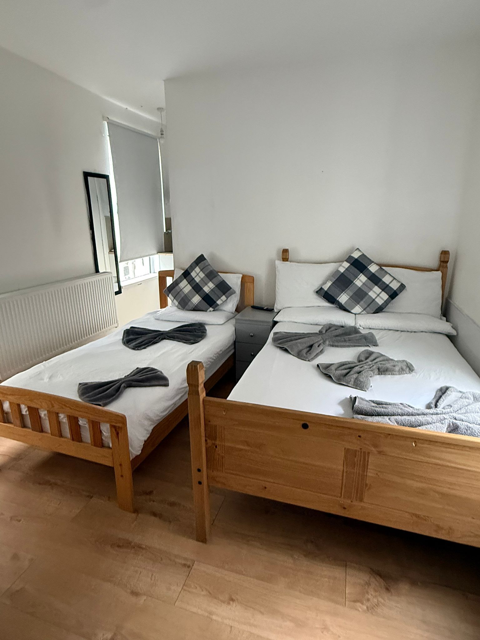 1 chambre, fer et planche à repasser, Wi-Fi, literie fournie