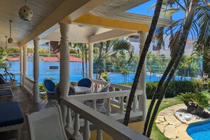 Outdoor dining - Villa Dawn, Bahia de Arena (Cabarete)