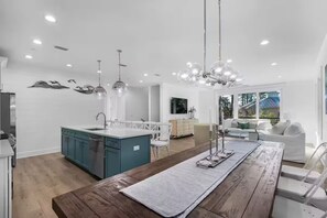 Interior - Whimsy! New ! Sleeps 19 with Pool! (Santa Rosa Beach)