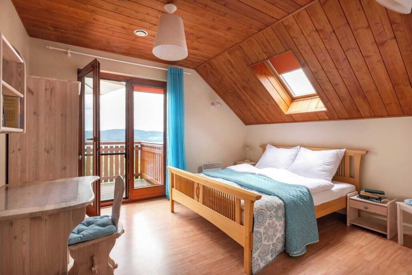 5 chambres, bureau, fer et planche à repasser, Wi-Fi gratuit