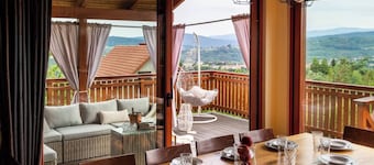 House with a View, Mucharz 405