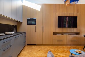 Fridge, oven, stovetop, dishwasher - Apartament Contempo. (Kraków)