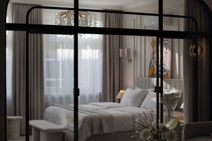 2 Schlafzimmer, Schreibtisch, Bügeleisen/Bügelbrett, kostenloses WLAN