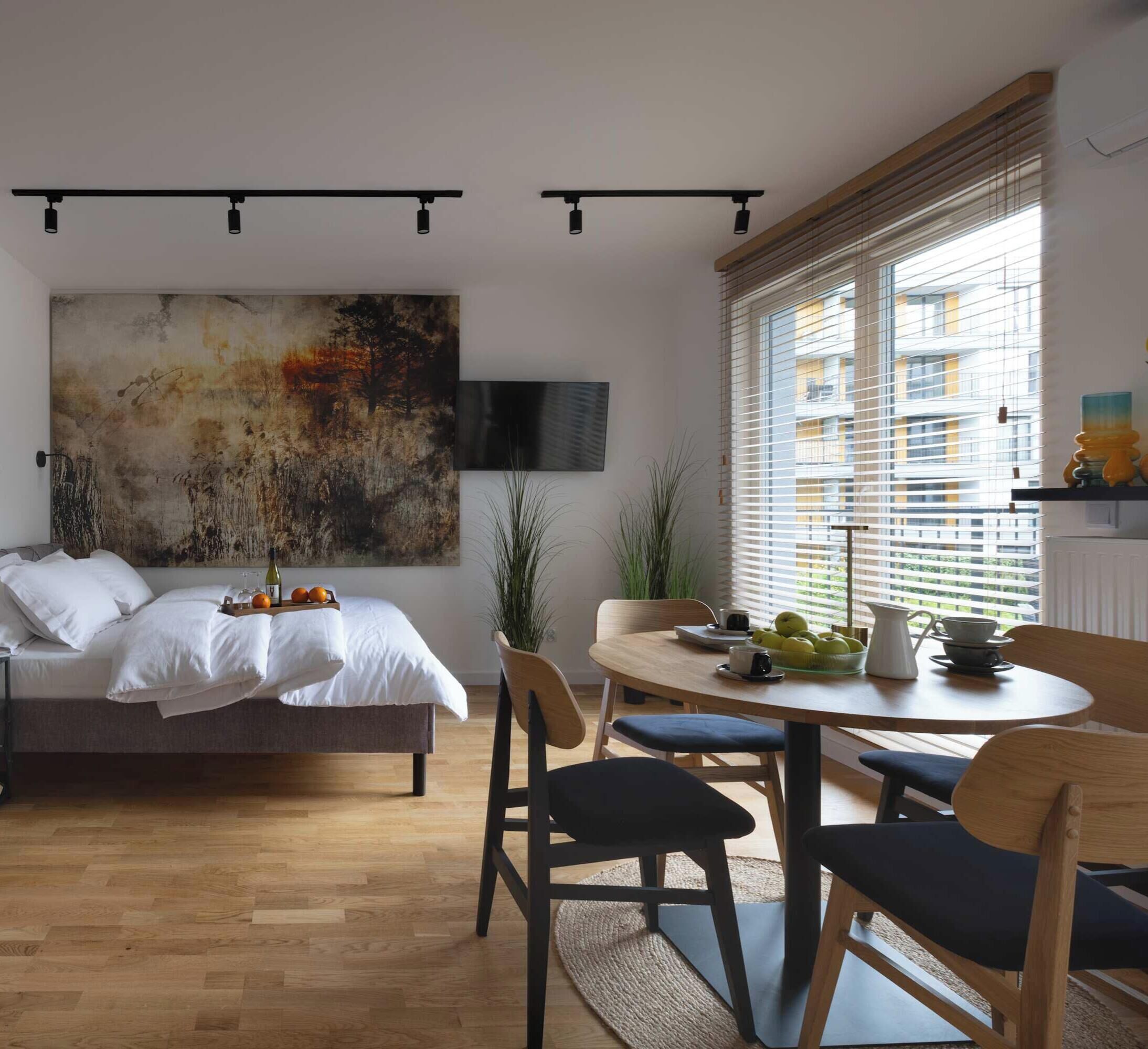 1 slaapkamer, een strijkplank/strijkijzer, gratis wifi, beddengoed