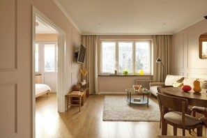 2 chambres, bureau, fer et planche à repasser, Wi-Fi gratuit