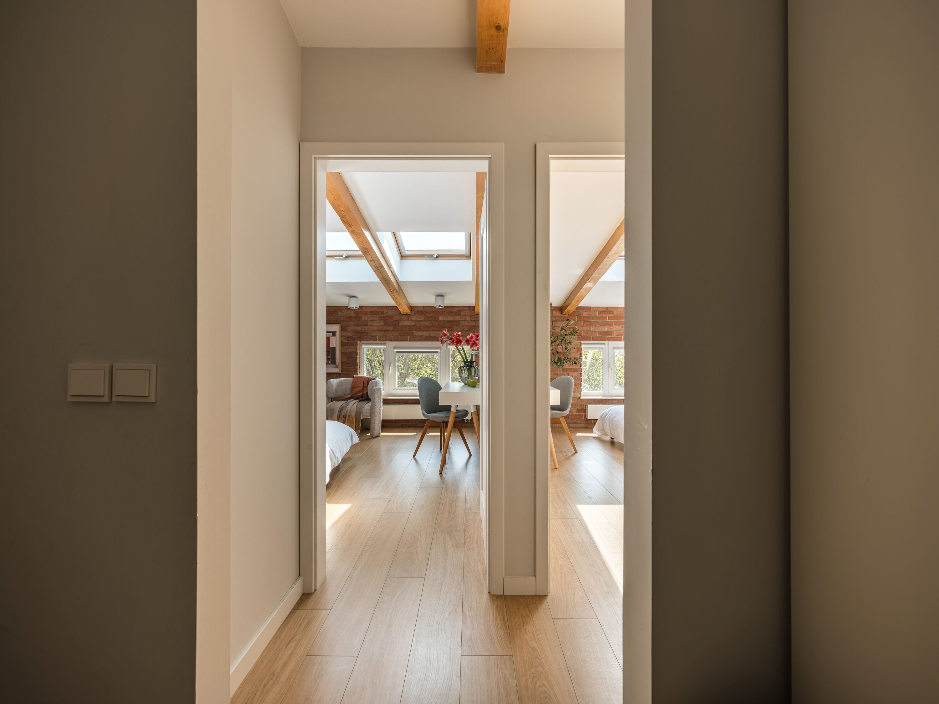 3 habitaciones, tabla de planchar con plancha y wifi gratis 
