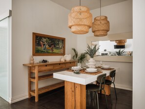Dining - Bauhaus Apartment 1-bed (Kraków)