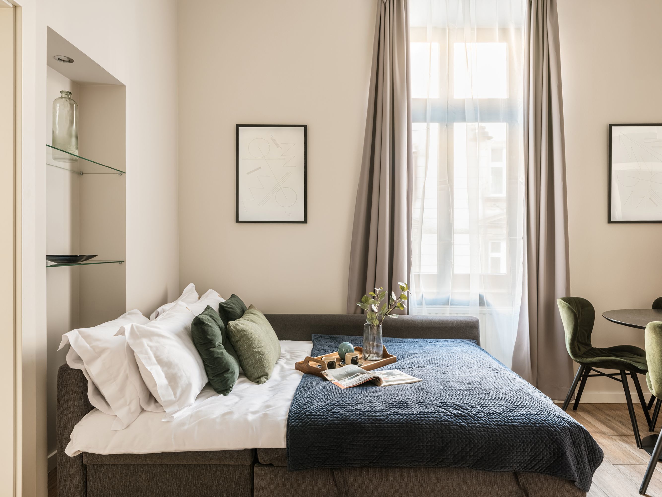 3 soverom og strykejern/-brett