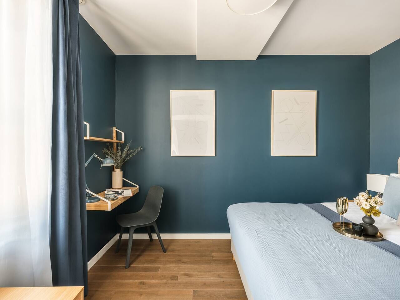 2 bedrooms, desk, iron/ironing board, free WiFi