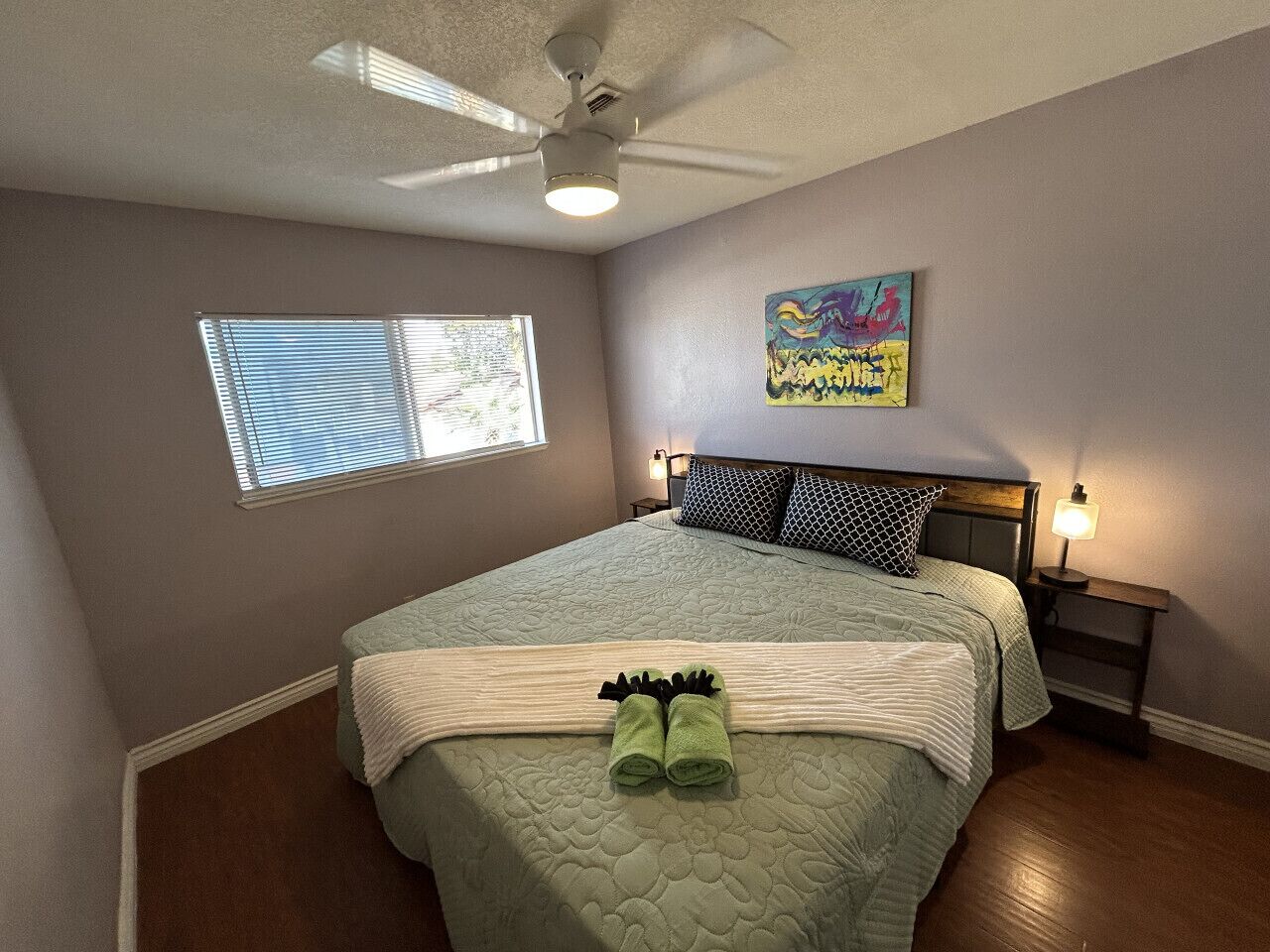 4 bedrooms, desk, iron/ironing board, free WiFi