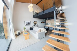 Uklassifisert bilde, 2 av 13, knapp