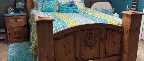 2 chambres, fer et planche à repasser, Wi-Fi, draps fournis