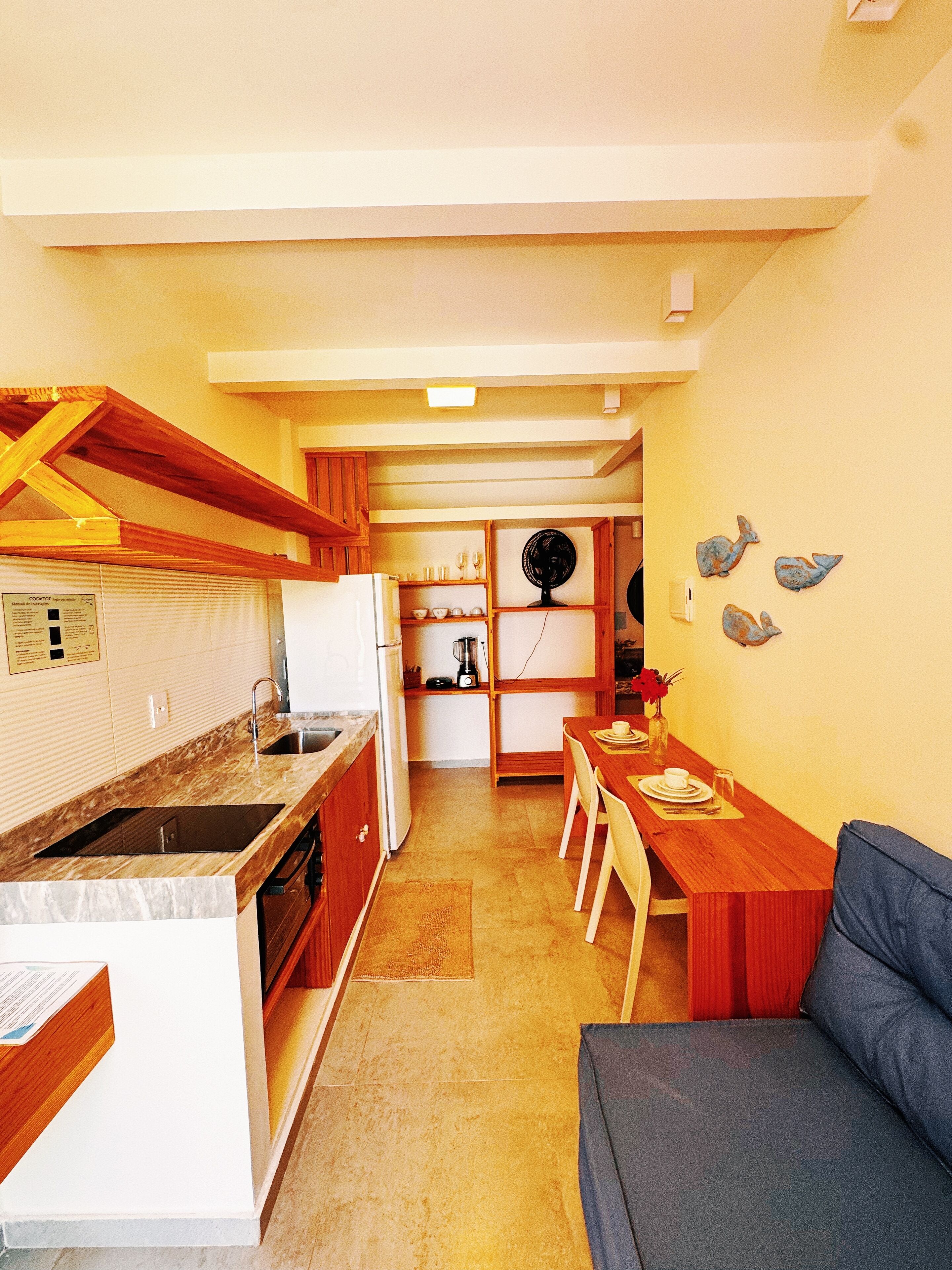 Kühlschrank, Ofen, Herdplatte, Toaster