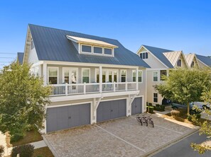 Exterior - Spacious Townhome | Golf Cart + Bikes Included! (Inlet Beach)