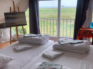 2 soverom, strykejern/-brett, wi-fi og sengetøy