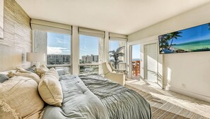 2 bedrooms, iron/ironing board, WiFi, bed sheets - Perfect Beach View 2 Bedroom Condo (Longboat Key)