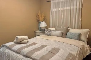 1 bedroom, iron/ironing board, WiFi, bed sheets