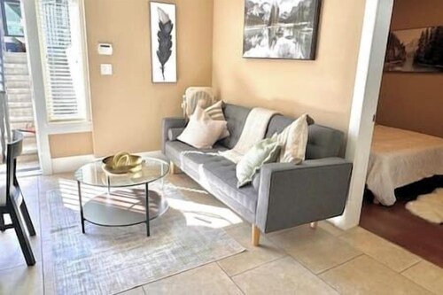 Comfy 1 Bedroom Suite