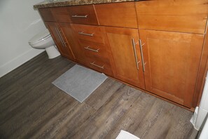 Interior - Beautiful home close to Universal Studios for family or friends! (Glendale)