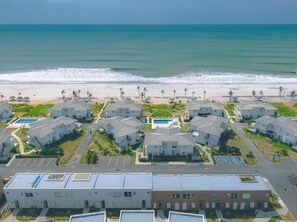 Private beach, white sand, 3 beach bars - Villas The Tides by Playa Caracol Resort (Provincia de Panamá Oeste)