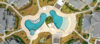 Villas The Tides by Playa Caracol Resort