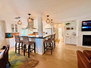 Interior - Unique Treehouse-ish~Private Pool/Kayak/Bike/Grill (Stuart)