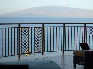 Property grounds - Unobstructed Ocean Front Unit- Hyatt Vacation Club- Top Floors - Paradise! (Lahaina)