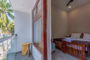 Double Room, Balcony, Beach View