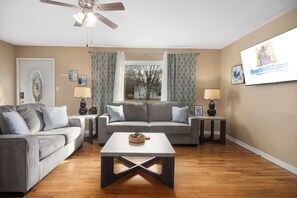 Imagen sin descripción, 3 de 42, botón