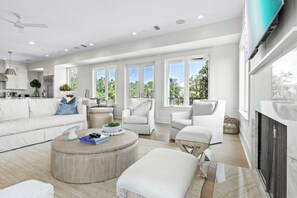 Smart TV - All Decked Out Seagrove 30a Gulf View Steps from Beach w Private Pool & Spa (Santa Rosa Beach)