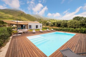 Outdoor pool - Villa Manù - Sicilian Charm Retreat (Sicilia)