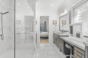 Shower, hair dryer, towels - 30A Happy by the Sea | Private Heated Pool & Spa, Golf Cart, Near Beach (Santa Rosa Beach)