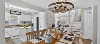 30A Sea-Renity! Private heated Pool, Spa & Beach Dayz Bliss! Pets Allowed.